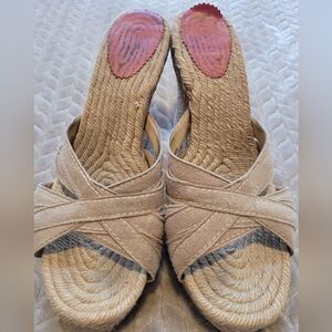 Christian Louboutin Espadrille Nude Wedges